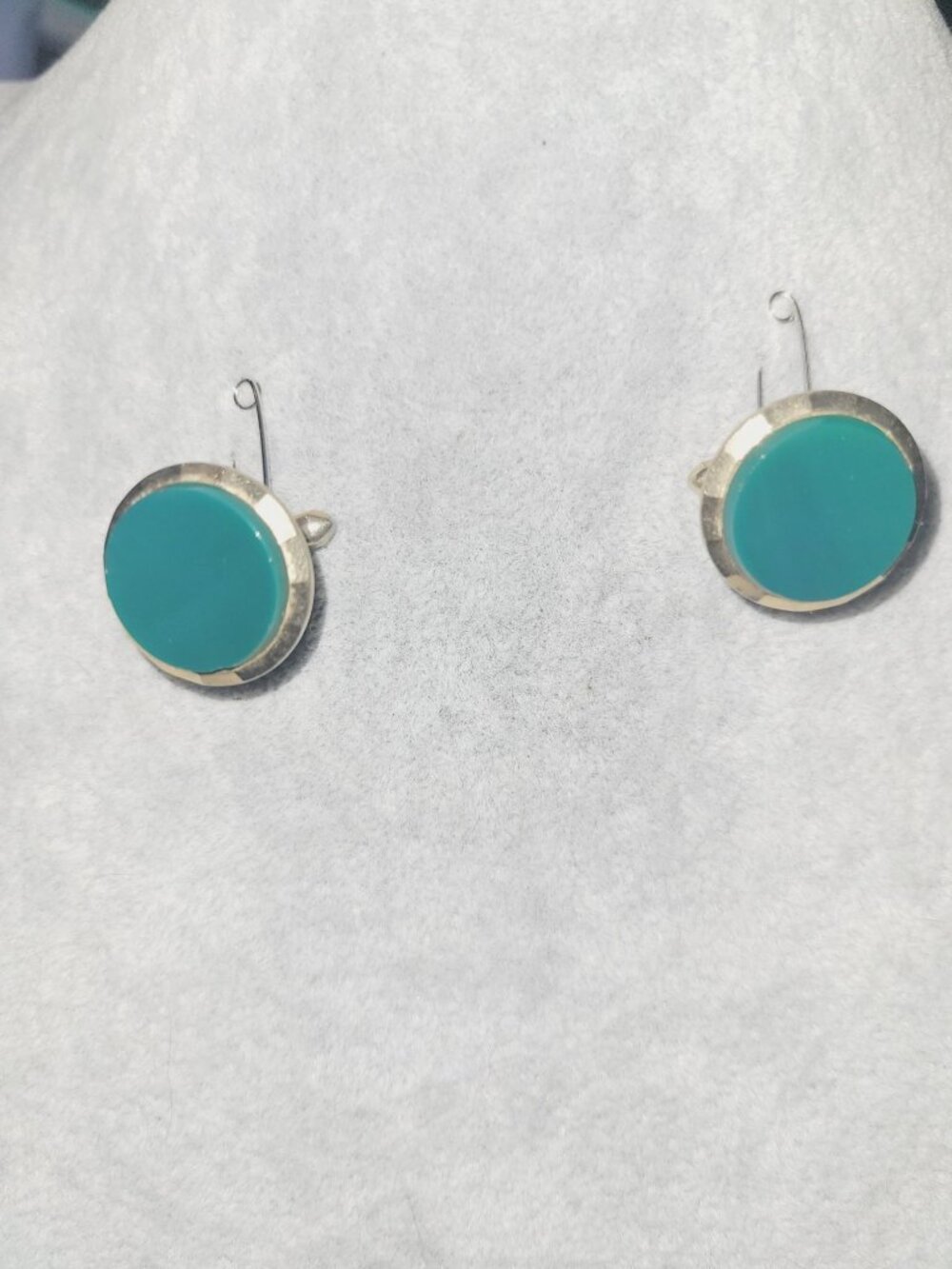 Vintage Mid Century Round Cufflinks Teal Green Lucite Crimped Gold Tone Frame